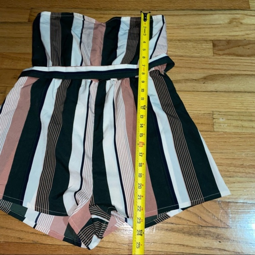 Shein sleeveless striped romper - Picture 3 of 6